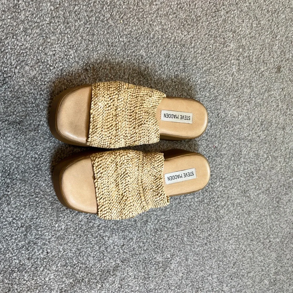 Steve Madden Platform Sandals Womens 6.5 Tan‎ Raffia Woven Wedge Italy slide on